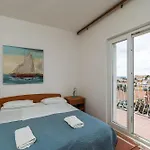 Guest house 2