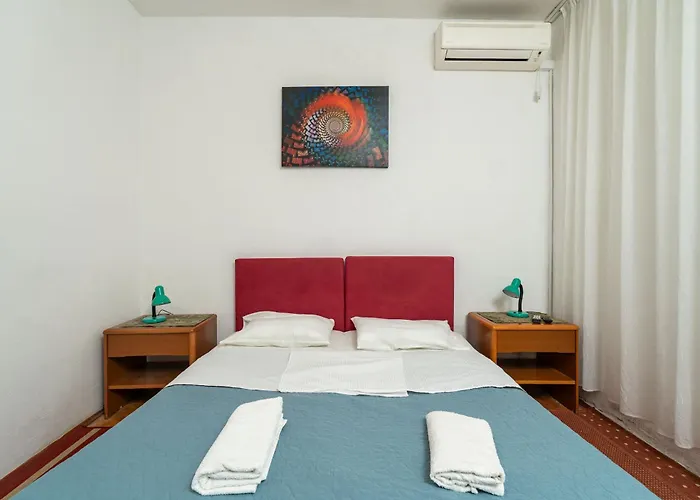 Gostinjska kuća 2 3*