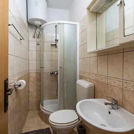 2 Casa de hóspedes 3*