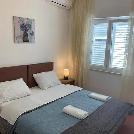 Gostinjska kuća 2 3*